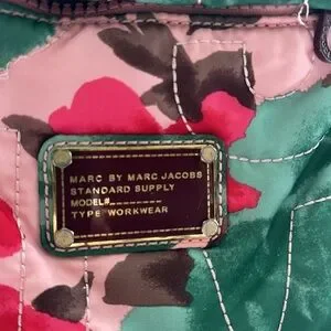 Marc By Marc Jacobs | Bags | Marc By Marc Jacobs Pretty  display picture 3